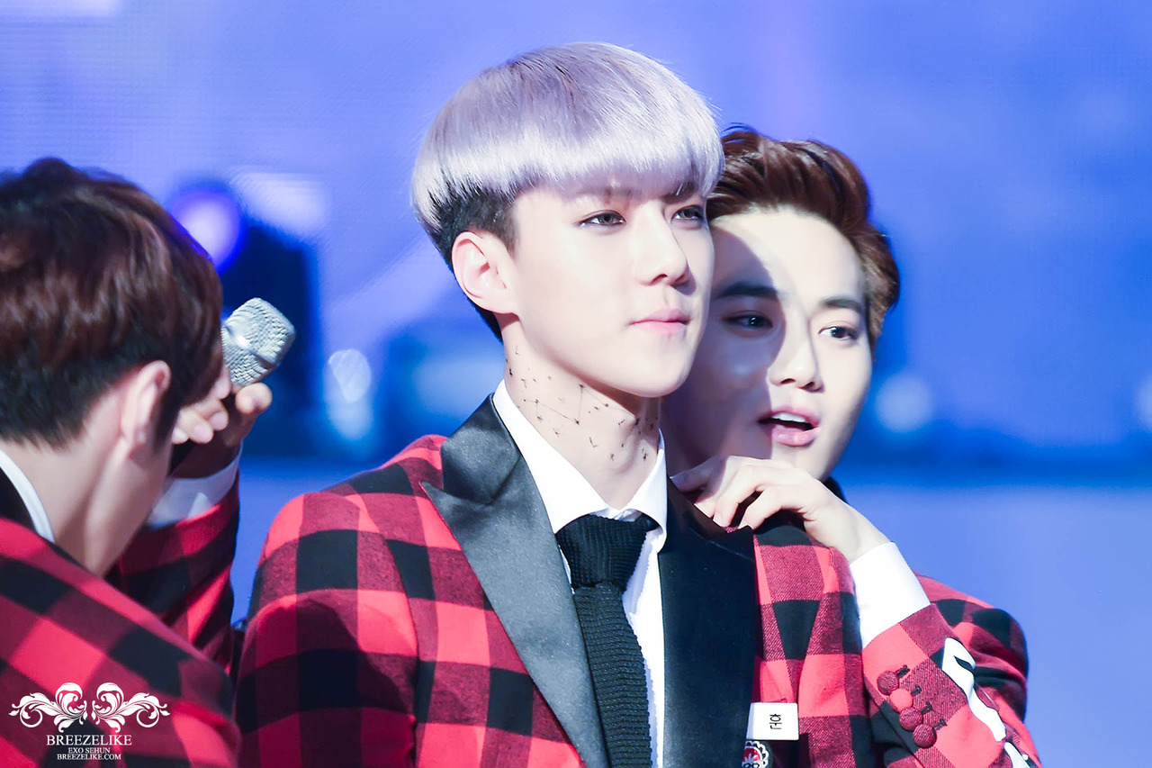 Netizen sửng sốt khi phát hiện ra điểm chung trong style của mọi em út nhà SM - Ảnh 5. Netizen sửng sốt khi phát hiện ra điểm chung trong style của mọi em út nhà SM - Ảnh 5.