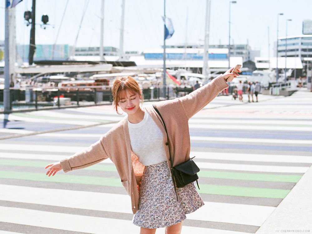 Vì sợ đen da mà che nắng quá mức, bạn đang khiến cơ thể mắc bệnh! - Ảnh 2. Vì sợ đen da mà che nắng quá mức, bạn đang khiến cơ thể mắc bệnh! - Ảnh 2.