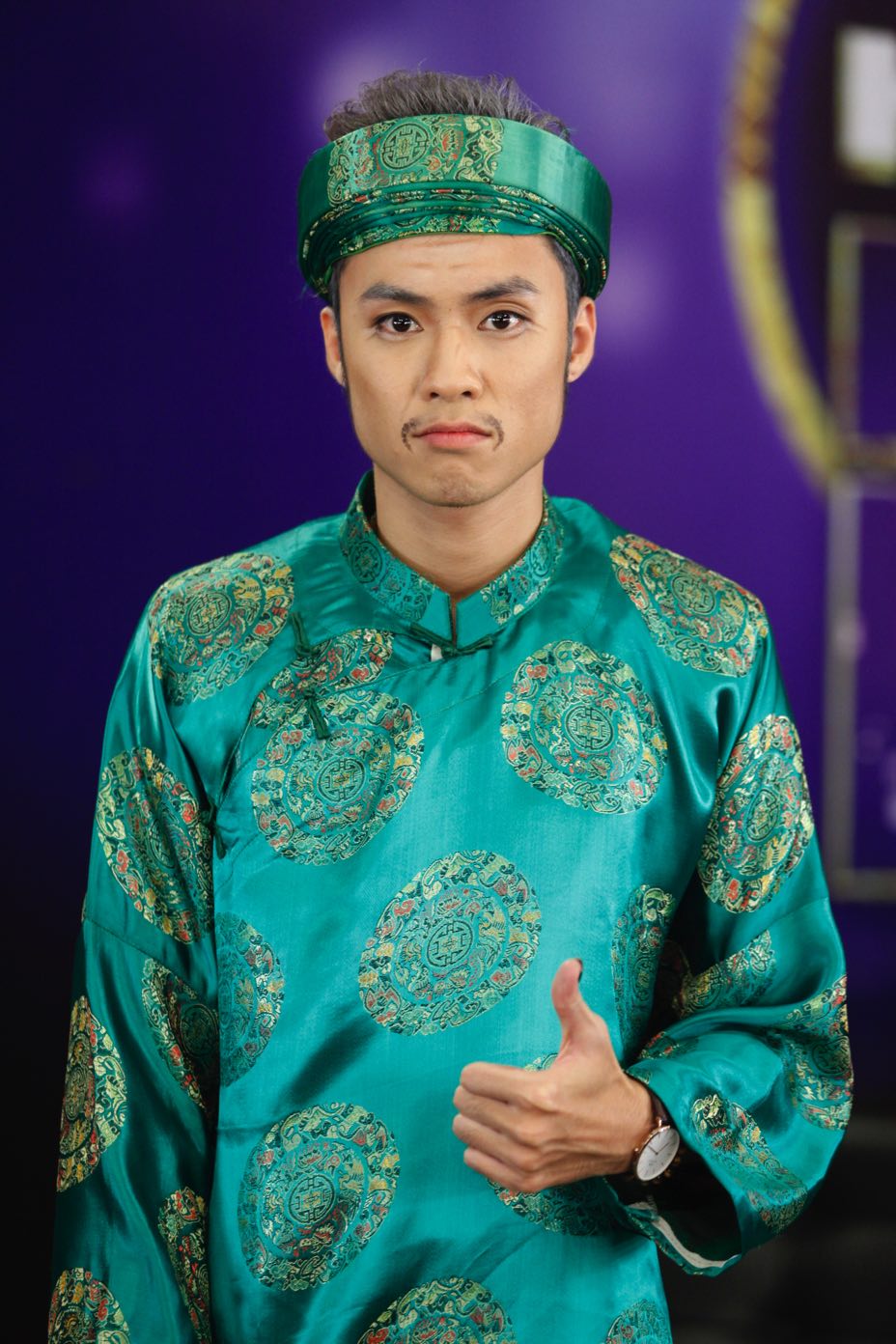 Vương Anh Ole - nổi tiếng nên mới vào được Chung kết Học viện danh hài? - Ảnh 2. Vương Anh Ole - nổi tiếng nên mới vào được Chung kết Học viện danh hài? - Ảnh 2.