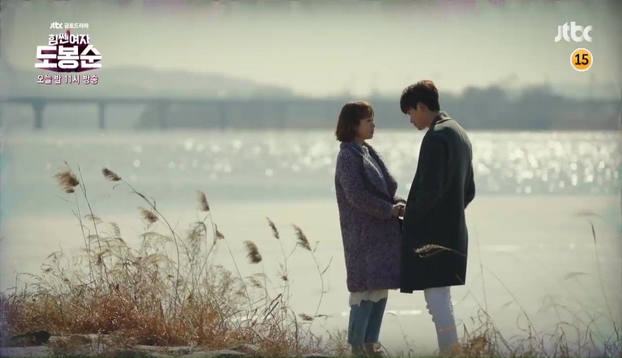 Giả gay quá lâu, Park Bo Young quên mất Park Hyung Sik cũng là đàn ông! - Ảnh 2. Giả gay quá lâu, Park Bo Young quên mất Park Hyung Sik cũng là đàn ông! - Ảnh 2.