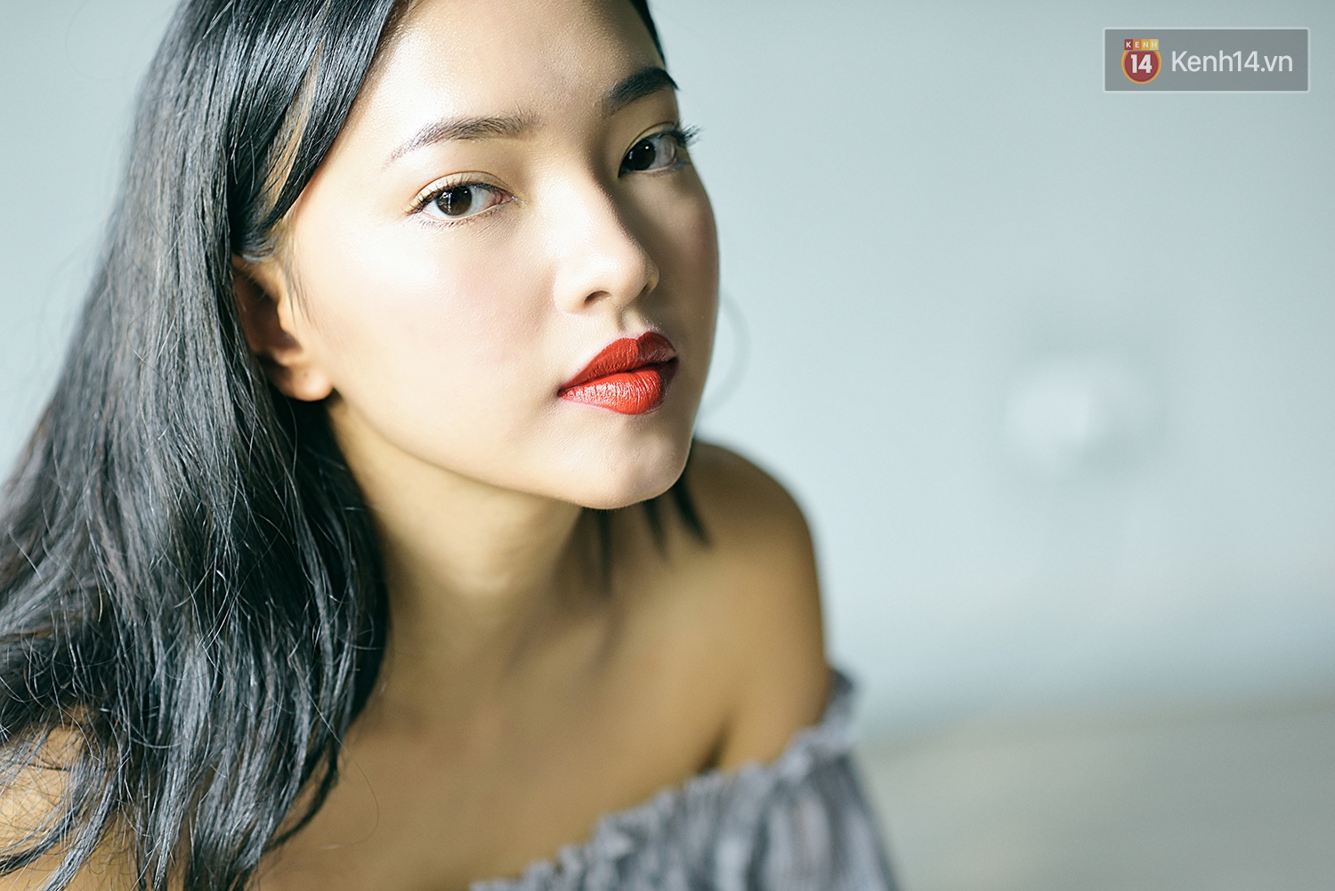 Hot girl Châu Bùi review cực kĩ 3 cây son đỏ nhiều dưỡng hot nhất thời gian qua - Ảnh 5. Hot girl Châu Bùi review cực kĩ 3 cây son đỏ nhiều dưỡng hot nhất thời gian qua - Ảnh 5.
