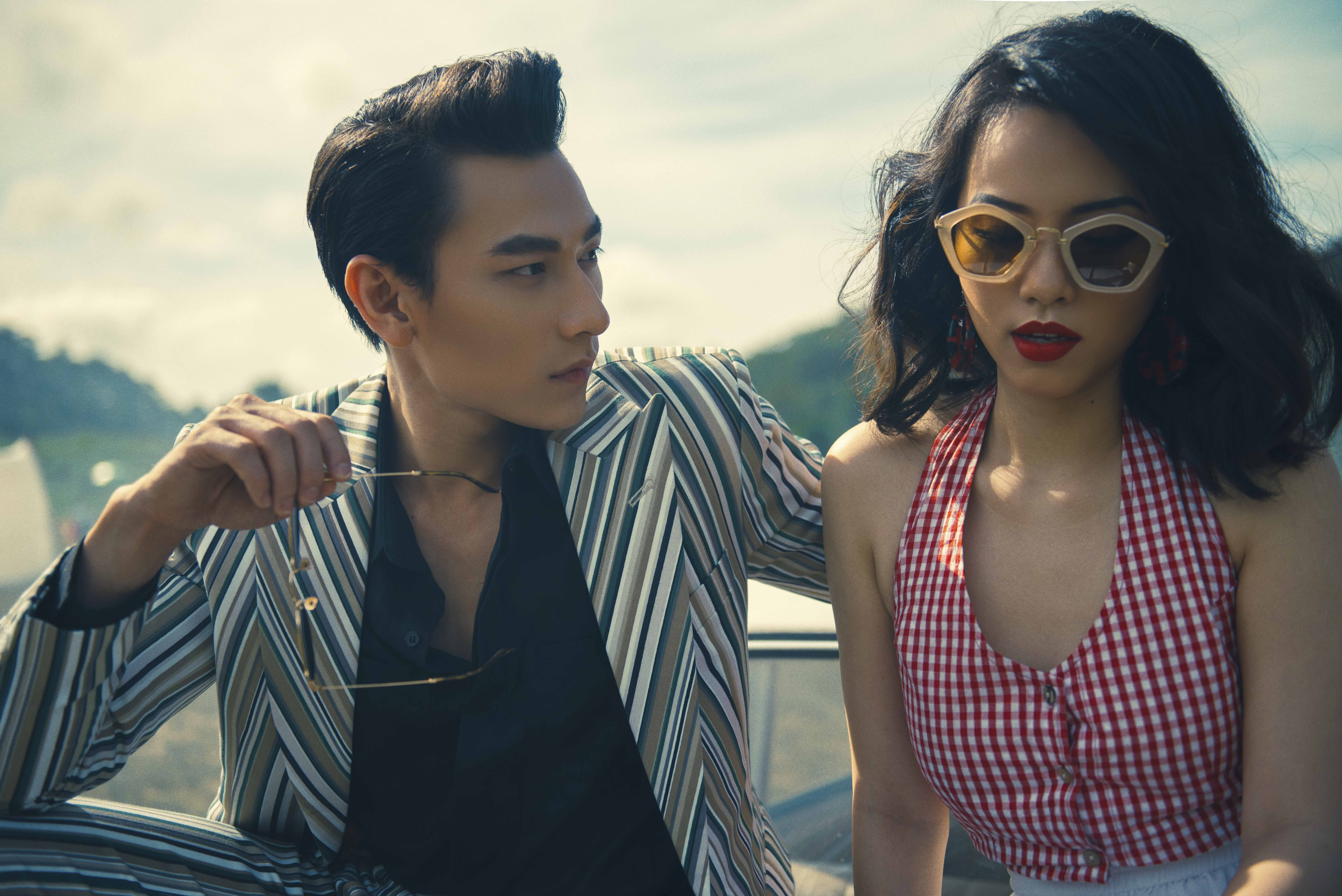 Isaac làm MV theo phong cách retro kiểu Mỹ, điển trai hút hồn nhưng vẫn tỏ tình thất bại - Ảnh 8. Isaac làm MV theo phong cách retro kiểu Mỹ, điển trai hút hồn nhưng vẫn tỏ tình thất bại - Ảnh 8.