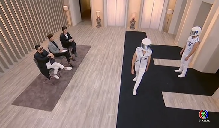 The Face Men tập 1: Dàn trai đẹp liên tục cởi áo khoe body trước 3 HLV - Ảnh 10. The Face Men tập 1: Dàn trai đẹp liên tục cởi áo khoe body trước 3 HLV - Ảnh 10.