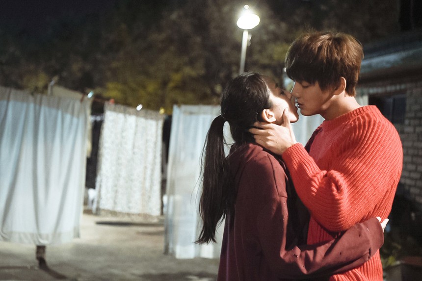 Ngất ngây với 7 phim Hàn ngập tràn tình yêu lên sóng tháng 2 này! - Ảnh 16. Ngất ngây với 7 phim Hàn ngập tràn tình yêu lên sóng tháng 2 này! - Ảnh 16.