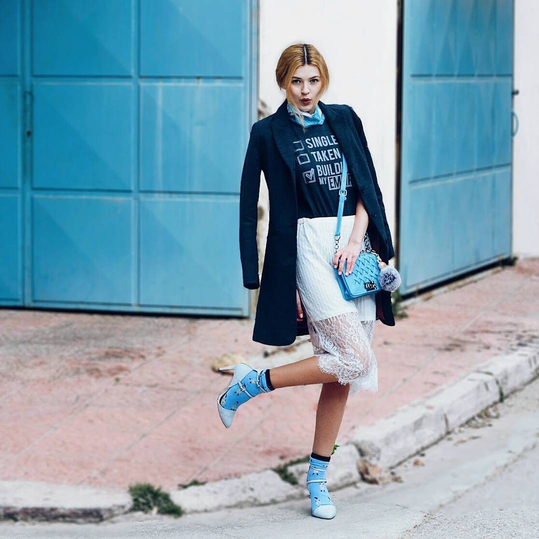 Đổ gục với street style đẹp-xịn-chất của các bạn trẻ thế giới - Ảnh 10. Đổ gục với street style đẹp-xịn-chất của các bạn trẻ thế giới - Ảnh 10.