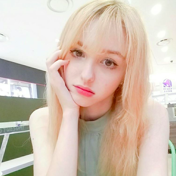 Chỉ là chụp lén thôi mà, có nhất thiết phải xinh xuất sắc vậy không? - Ảnh 13. Chỉ là chụp lén thôi mà, có nhất thiết phải xinh xuất sắc vậy không? - Ảnh 13.