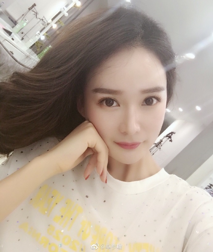 Nữ diễn viên đóng thế cho Dương Mịch bị ném đá vì sao y bản chính từ trên phim cho tới ngoài đời - Ảnh 12. Nữ diễn viên đóng thế cho Dương Mịch bị ném đá vì sao y bản chính từ trên phim cho tới ngoài đời - Ảnh 12.