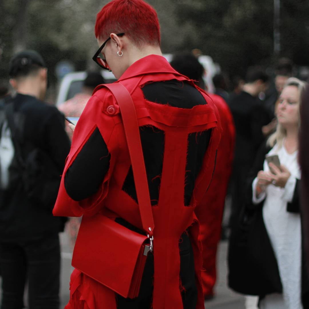 Kelbin Lei tiếp tục được thương hiệu đình đám Vetements lăng xê trên Instagram - Ảnh 14. Kelbin Lei tiếp tục được thương hiệu đình đám Vetements lăng xê trên Instagram - Ảnh 14.