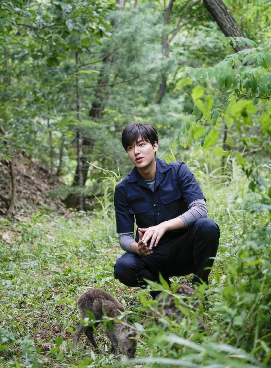 Lee Min Ho chia sẻ về dự định trước khi nhận thông báo nhập ngũ chính thức - Ảnh 3. Lee Min Ho chia sẻ về dự định trước khi nhận thông báo nhập ngũ chính thức - Ảnh 3.