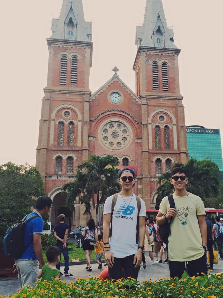 Bản cover Lạc Trôi siêu... ngọt ngào của anh em sinh đôi lai Việt - Thái điển trai - Ảnh 6. Bản cover Lạc Trôi siêu... ngọt ngào của anh em sinh đôi lai Việt - Thái điển trai - Ảnh 6.