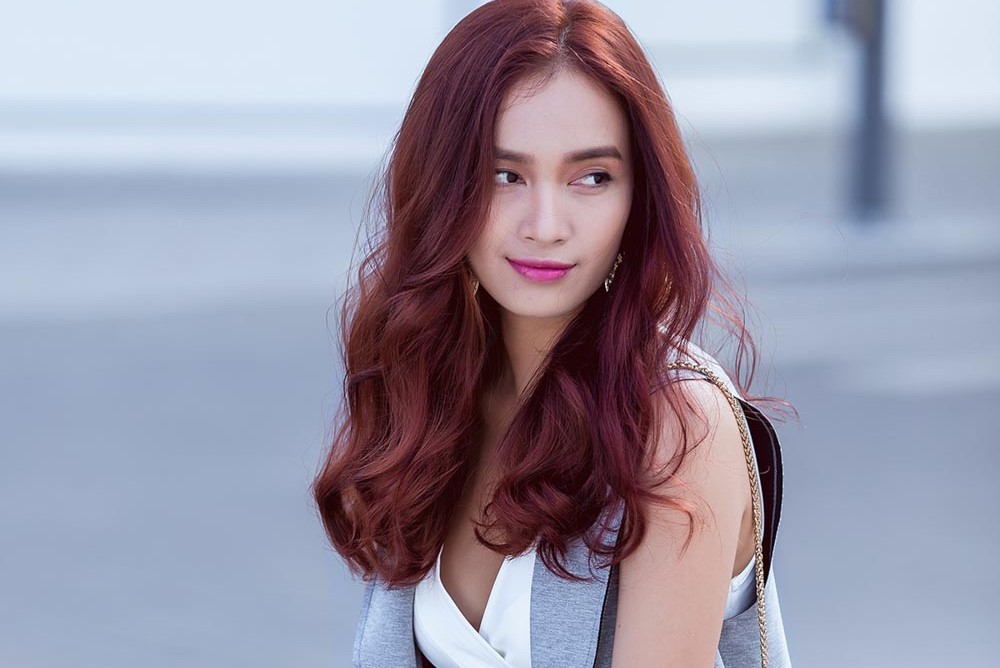 Clip: Năm mới Đinh Dậu đến rồi, cùng nghe dàn sao hot nhất Vbiz gửi lời chúc ấm áp, đầy hứng khởi nào! - Ảnh 13. Clip: Năm mới Đinh Dậu đến rồi, cùng nghe dàn sao hot nhất Vbiz gửi lời chúc ấm áp, đầy hứng khởi nào! - Ảnh 13.