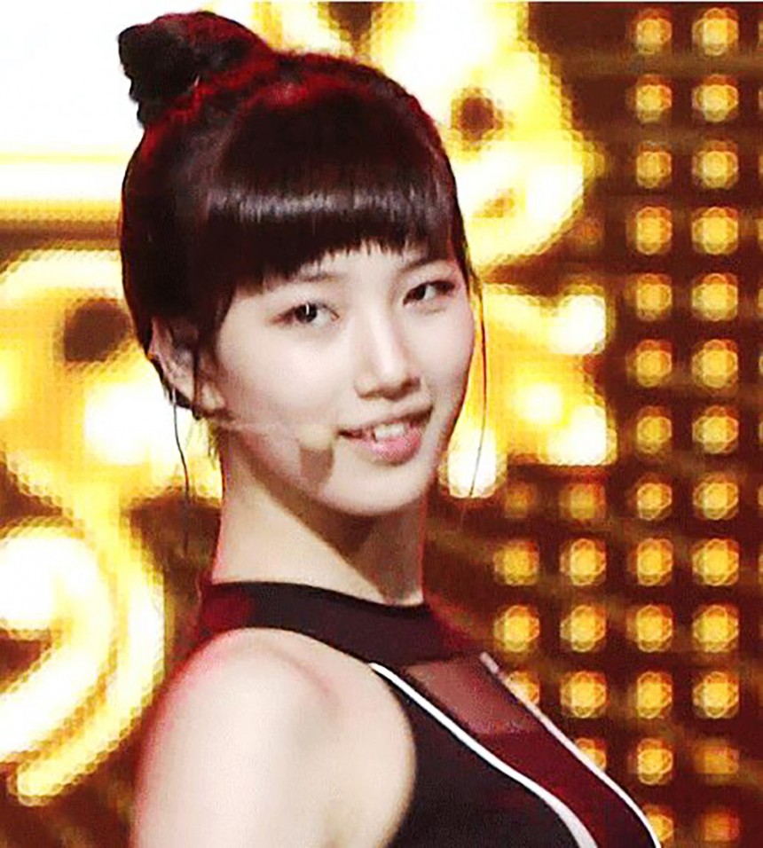 Ảnh ra mắt từ 7 năm trước của Suzy bỗng bị lục lại và khiến fan sốc - Ảnh 1. Ảnh ra mắt từ 7 năm trước của Suzy bỗng bị lục lại và khiến fan sốc - Ảnh 1.