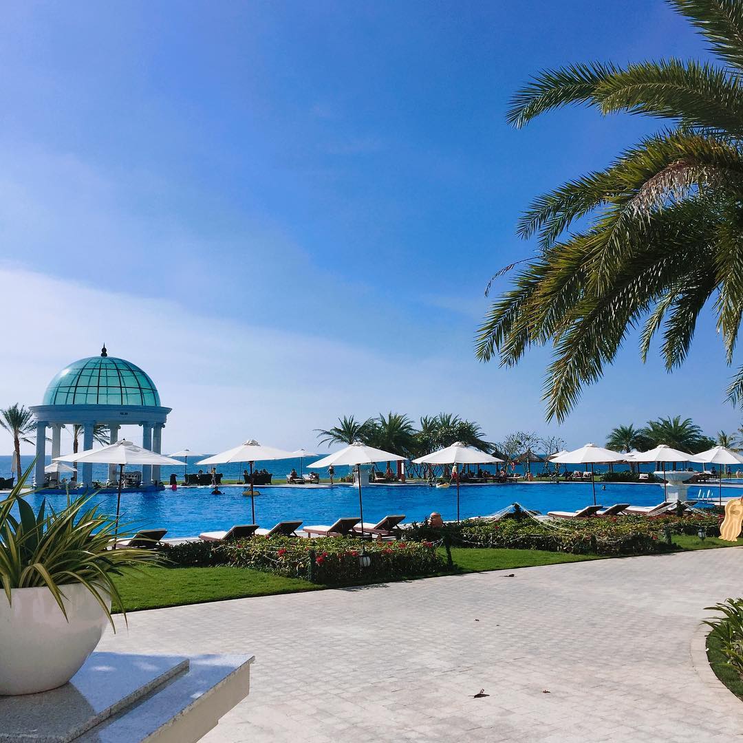 5 khu nghỉ dưỡng đẹp, sáng, giá cả hợp lý đáng cho bạn đầu tư tận hưởng năm mới Tết này! - Ảnh 44. 5 khu nghỉ dưỡng đẹp, sáng, giá cả hợp lý đáng cho bạn đầu tư tận hưởng năm mới Tết này! - Ảnh 44.