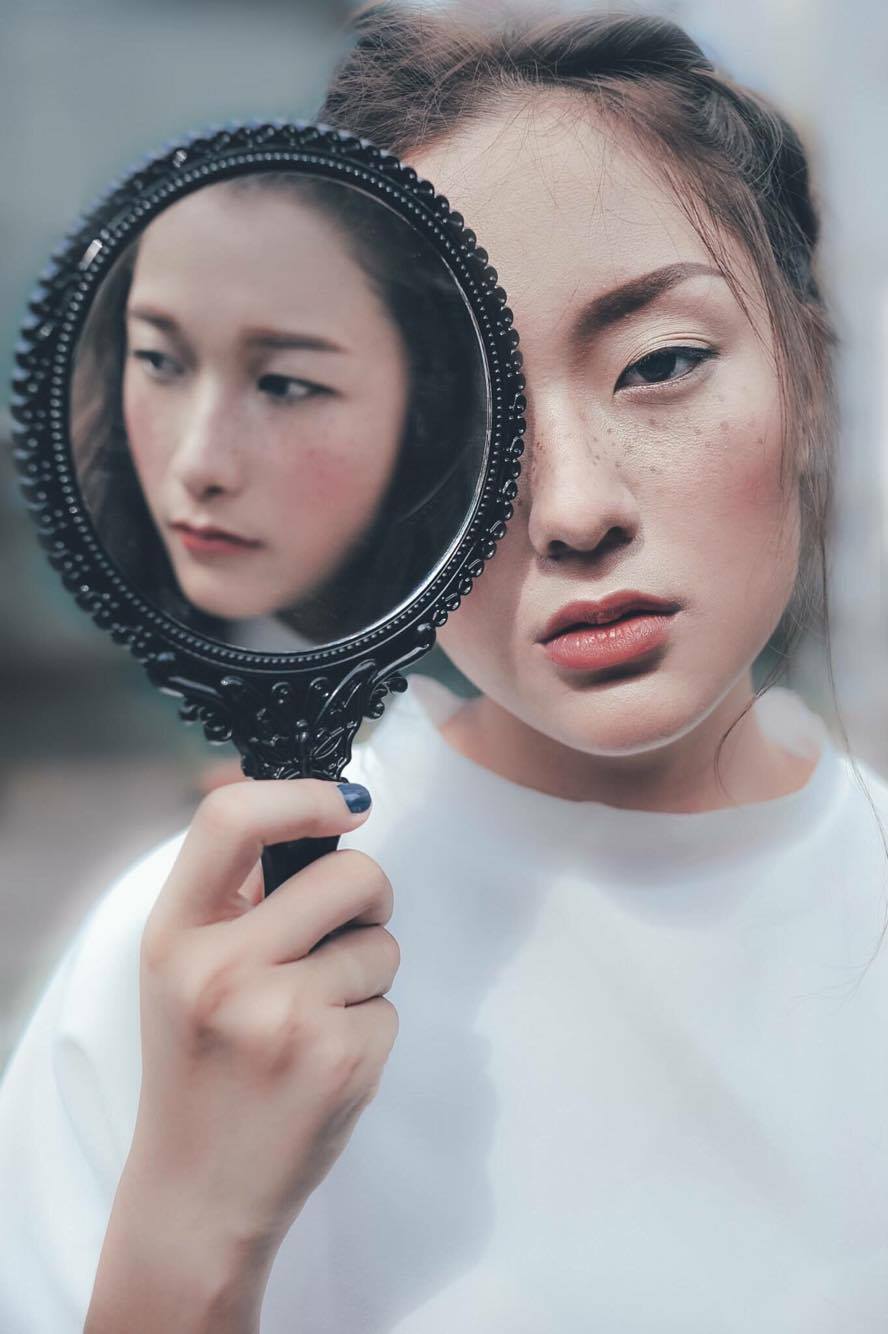 Mỹ nhân cổ trang - người tình trong mộng của Sơn Tùng M-TP trong MV mới là ai? - Ảnh 10. Mỹ nhân cổ trang - người tình trong mộng của Sơn Tùng M-TP trong MV mới là ai? - Ảnh 10.