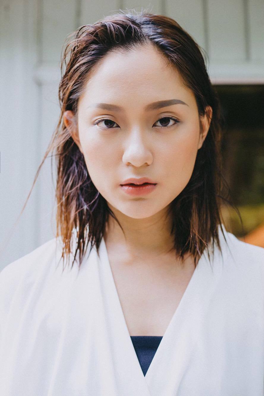 Mỹ nhân cổ trang - người tình trong mộng của Sơn Tùng M-TP trong MV mới là ai? - Ảnh 11. Mỹ nhân cổ trang - người tình trong mộng của Sơn Tùng M-TP trong MV mới là ai? - Ảnh 11.