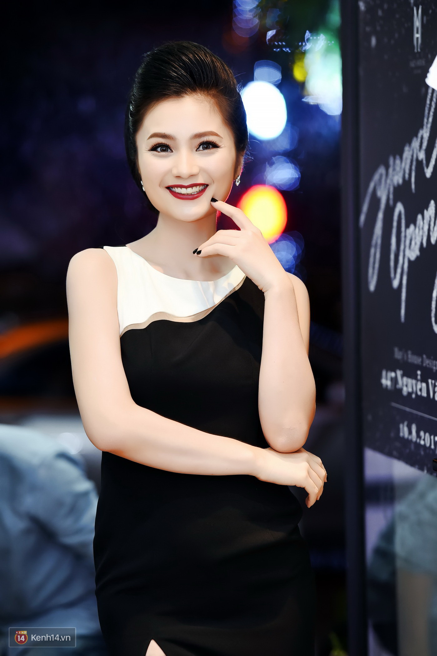 Rũ bỏ hình ảnh nàng dâu nhu nhược, Đan Lê đẹp quý phái tại sự kiện - Ảnh 4. Rũ bỏ hình ảnh nàng dâu nhu nhược, Đan Lê đẹp quý phái tại sự kiện - Ảnh 4.