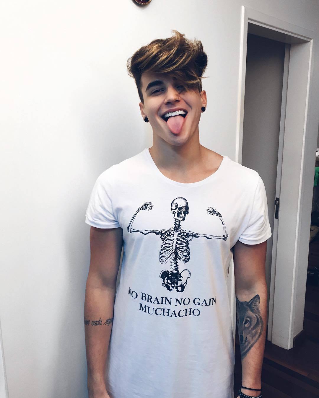 Tuổi 19 của người yêu nhà người ta, đã đẹp trai lại còn body chuẩn hết sức... - Ảnh 13. Tuổi 19 của người yêu nhà người ta, đã đẹp trai lại còn body chuẩn hết sức... - Ảnh 13.