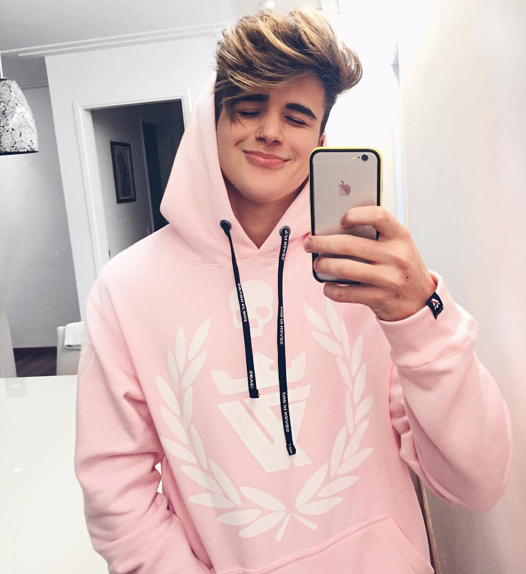 Tuổi 19 của người yêu nhà người ta, đã đẹp trai lại còn body chuẩn hết sức... - Ảnh 10. Tuổi 19 của người yêu nhà người ta, đã đẹp trai lại còn body chuẩn hết sức... - Ảnh 10.