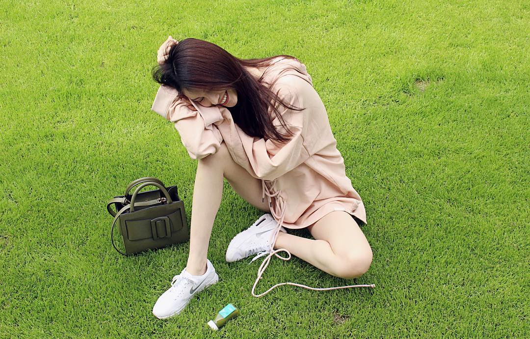 Liu Wen, Sui He, Ming Xi, Xiao Wen Ju: 4 chân dài Victoria’s Secret châu Á hóa ra cùng sở hữu style hè đẹp xuất sắc - Ảnh 21. Liu Wen, Sui He, Ming Xi, Xiao Wen Ju: 4 chân dài Victoria’s Secret châu Á hóa ra cùng sở hữu style hè đẹp xuất sắc - Ảnh 21.