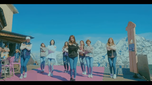 170519musiktwicekk3-1495182365720.gif