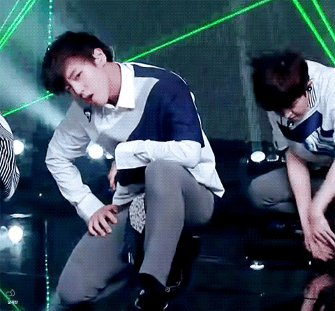 Trai đẹp nhất nhì Wanna One được khen nức nở dù chỉ hát đúng 1 câu Trai đẹp nhất nhì Wanna One được khen nức nở dù chỉ hát đúng 1 câu