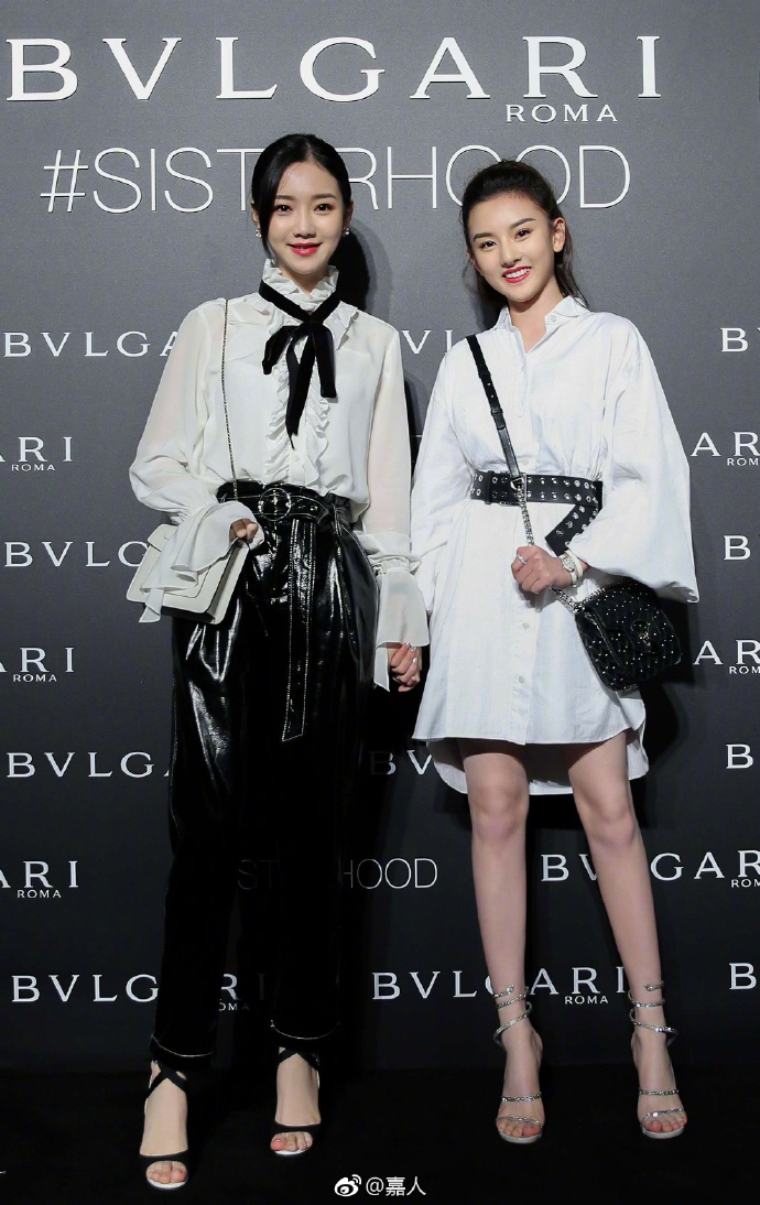 Bella Hadid và Nữ thần tỷ lệ cơ thể siêu chuẩn Thái Y Lâm trong cùng 1 khung hình, ai có thần thái xuất sắc hơn? - Ảnh 8. Bella Hadid và Nữ thần tỷ lệ cơ thể siêu chuẩn Thái Y Lâm trong cùng 1 khung hình, ai có thần thái xuất sắc hơn? - Ảnh 8.