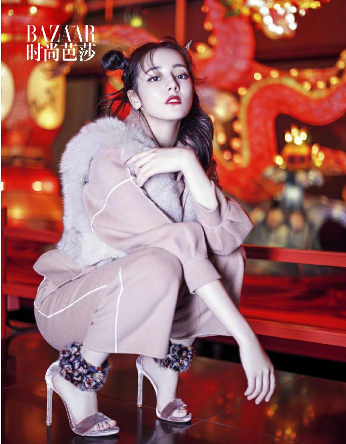 Thần thái xuất sắc của Địch Lệ Nhiệt Ba chứng minh người đẹp sở hữu nhan sắc hàng đầu của lứa minh tinh 9X - Ảnh 9. Thần thái xuất sắc của Địch Lệ Nhiệt Ba chứng minh người đẹp sở hữu nhan sắc hàng đầu của lứa minh tinh 9X - Ảnh 9.