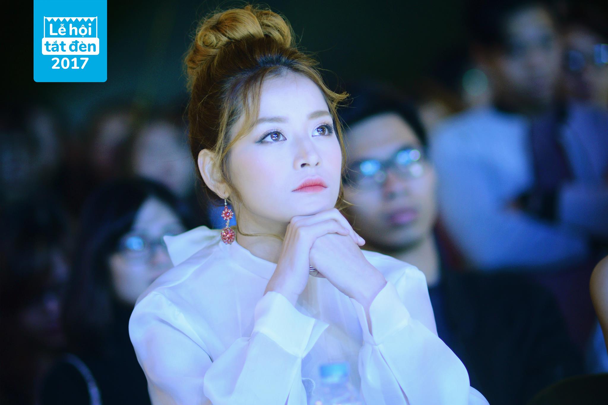 Lễ hội Tắt đèn 2017: Hoa hậu Mỹ Linh, Chi Pu, MC Phan Anh cùng chung tay Quyết sạch cho Hà Nội quyết xanh - Ảnh 7. Lễ hội Tắt đèn 2017: Hoa hậu Mỹ Linh, Chi Pu, MC Phan Anh cùng chung tay Quyết sạch cho Hà Nội quyết xanh - Ảnh 7.