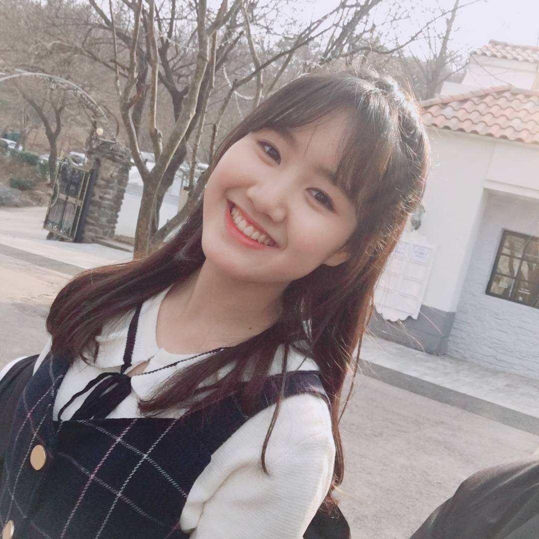 Đây là 3 diễn viên nhí một thời hứa hẹn sẽ là biểu tượng nhan sắc tương lai: Ai đẹp vượt trội hơn? - Ảnh 5. Đây là 3 diễn viên nhí một thời hứa hẹn sẽ là biểu tượng nhan sắc tương lai: Ai đẹp vượt trội hơn? - Ảnh 5.