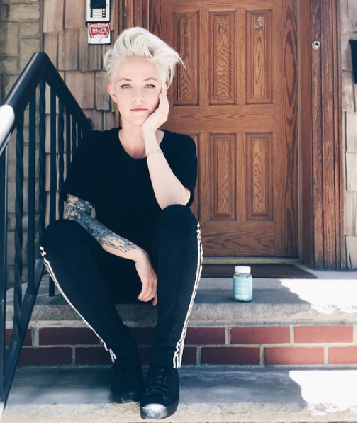 Vẻ ngoài không thể không mê của cô nàng tomboy hot nhất nhì Instagram - Ảnh 4. Vẻ ngoài không thể không mê của cô nàng tomboy hot nhất nhì Instagram - Ảnh 4.