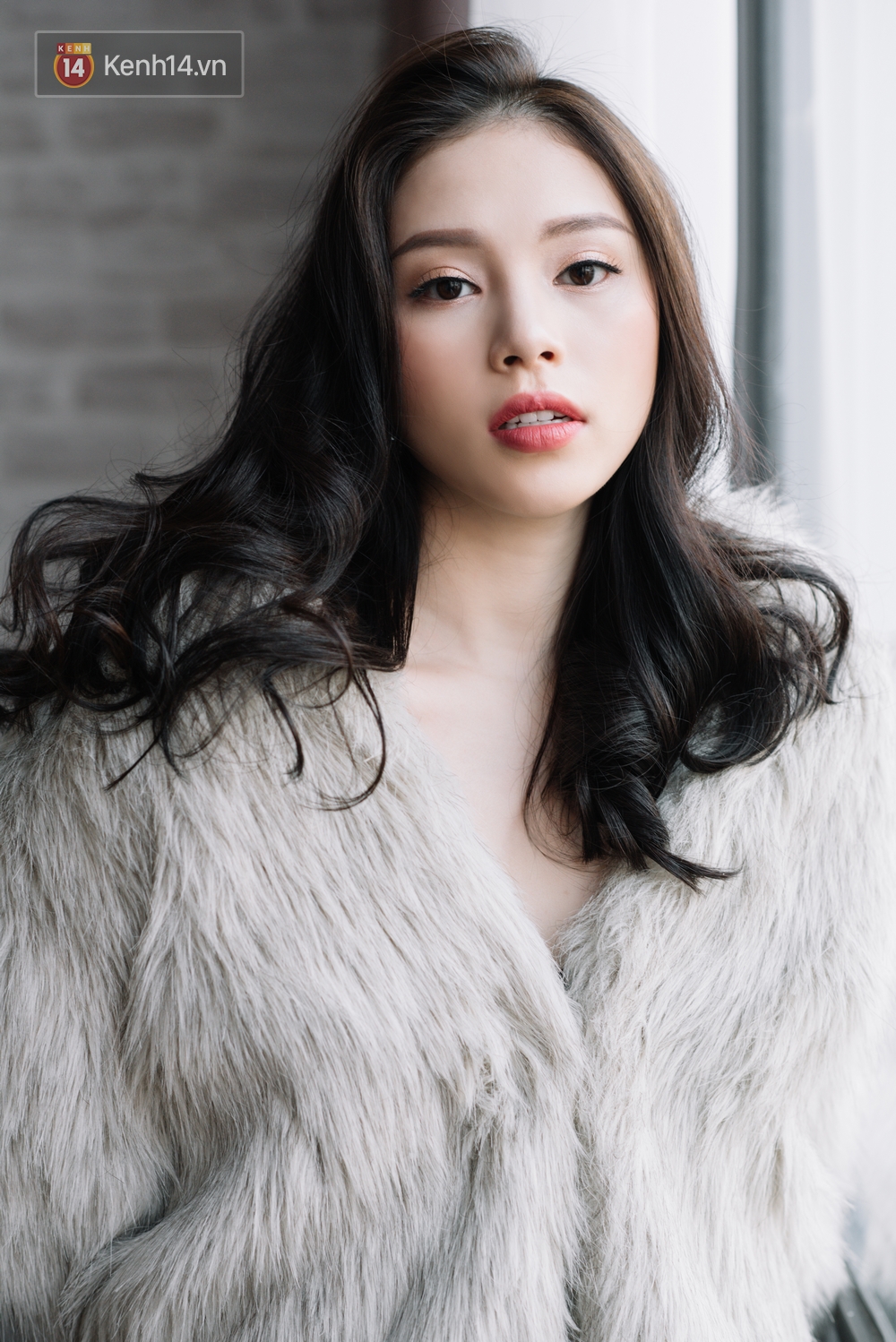 Em xinh nhất Tết này với 2 kiểu makeup son hồng đất và cam đất đơn giản mà lung linh - Ảnh 4. Em xinh nhất Tết này với 2 kiểu makeup son hồng đất và cam đất đơn giản mà lung linh - Ảnh 4.