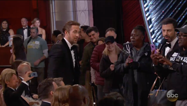 Không được giải Oscar nào, nhưng Ryan Gosling đã trở thành nhân vật được chế ảnh nhiều nhất hôm nay - Ảnh 9. Không được giải Oscar nào, nhưng Ryan Gosling đã trở thành nhân vật được chế ảnh nhiều nhất hôm nay - Ảnh 9.