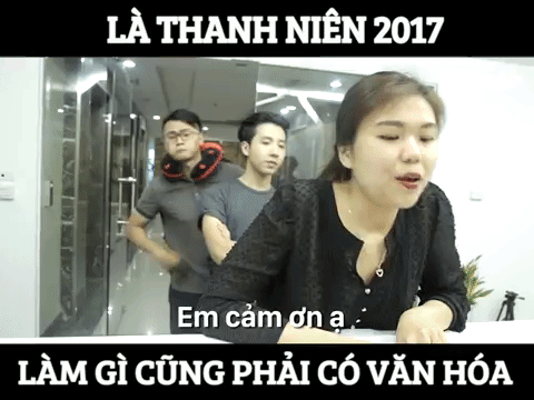 Clip: Nhớ nhé, thanh niên 2017 rồi thì làm gì cũng phải có văn hóa! - Ảnh 4. Clip: Nhớ nhé, thanh niên 2017 rồi thì làm gì cũng phải có văn hóa! - Ảnh 4.