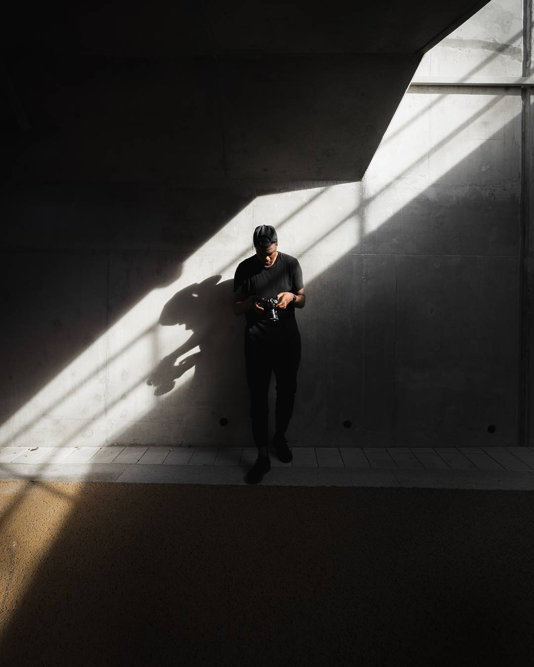 Có thể bạn đã chụp ảnh theo trào lưu plandid đang cực hot trên Instagram trong màu hè này - Ảnh 5. Có thể bạn đã chụp ảnh theo trào lưu plandid đang cực hot trên Instagram trong màu hè này - Ảnh 5.