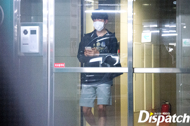 Người hâm mộ sướng rơn khi biết bộ đôi Reply 1988 Hyeri và Ryu Jun Yeol hẹn hò - Ảnh 2. Người hâm mộ sướng rơn khi biết bộ đôi Reply 1988 Hyeri và Ryu Jun Yeol hẹn hò - Ảnh 2.