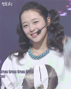 Suzy và Sulli đẹp cùng kiểu nữ thần: Người được công chúng tung hô, kẻ thành nữ hoàng thị phi - Ảnh 2. Suzy và Sulli đẹp cùng kiểu nữ thần: Người được công chúng tung hô, kẻ thành nữ hoàng thị phi - Ảnh 2.