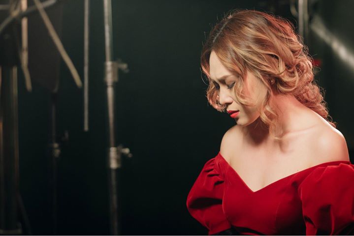 Hàng loạt sản phẩm Vpop liên tục bị vướng nghi vấn đạo nhái từ đầu 2017 đến nay - Ảnh 4. Hàng loạt sản phẩm Vpop liên tục bị vướng nghi vấn đạo nhái từ đầu 2017 đến nay - Ảnh 4.