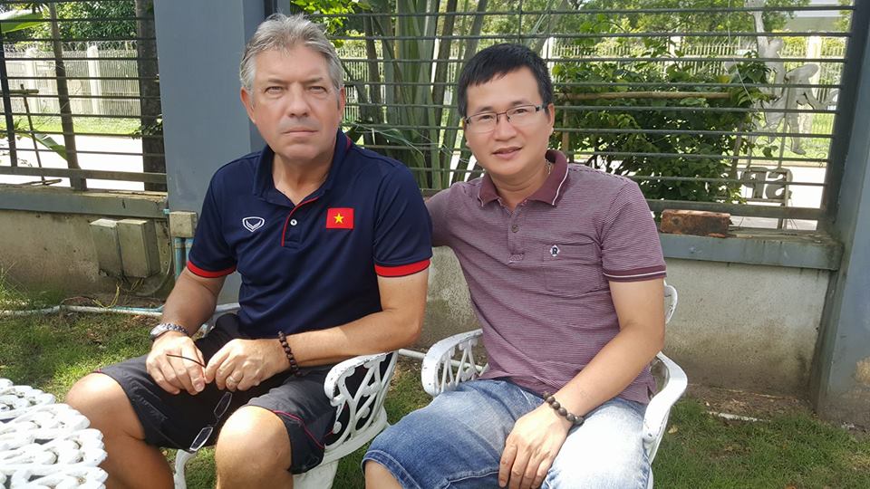Giám đốc kỹ thuật VFF Jurgen Gede: Không phải ai cũng mong U22, U18 Việt Nam thành công - Ảnh 3. Giám đốc kỹ thuật VFF Jurgen Gede: Không phải ai cũng mong U22, U18 Việt Nam thành công - Ảnh 3.