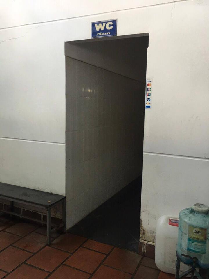 TP.HCM: Trở ra từ nhà vệ sinh quán nhậu, luật sư trình báo mất 350 triệu đồng - Ảnh 2. TP.HCM: Trở ra từ nhà vệ sinh quán nhậu, luật sư trình báo mất 350 triệu đồng - Ảnh 2.