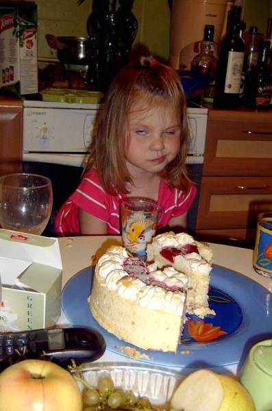 18 em bé được dịp nghỉ hè là ở nhà nghịch như quỷ sứ - Ảnh 19. 18 em bé được dịp nghỉ hè là ở nhà nghịch như quỷ sứ - Ảnh 19.