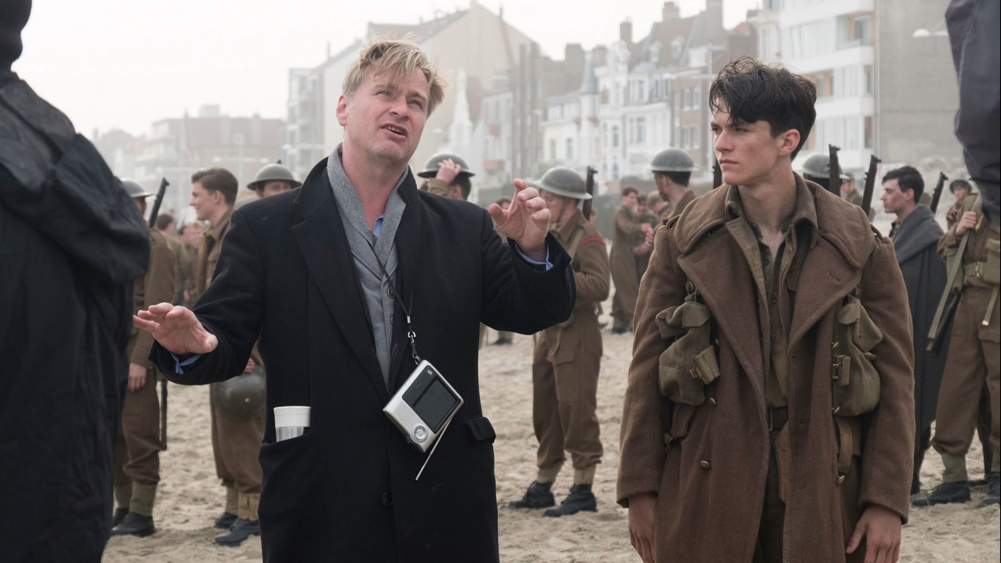 Tại sao “Dunkirk” lại là một bom tấn khác biệt nhất của Christopher Nolan? - Ảnh 4. Tại sao “Dunkirk” lại là một bom tấn khác biệt nhất của Christopher Nolan? - Ảnh 4.