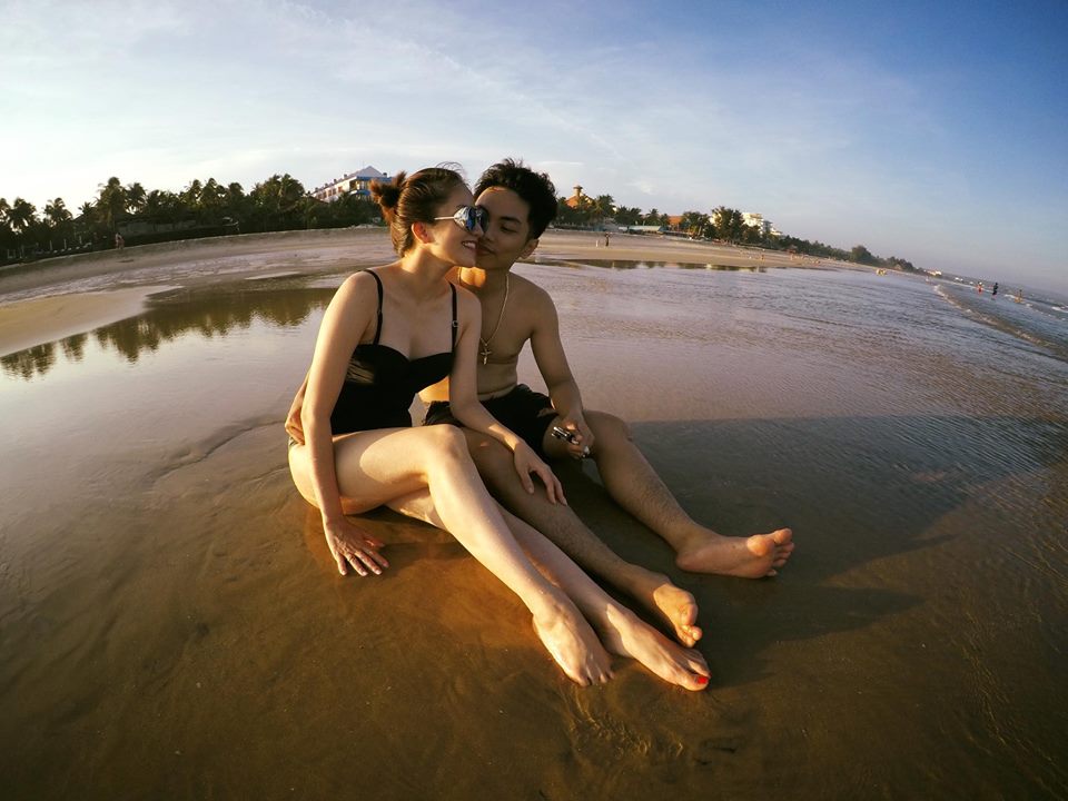 Khánh Thi diện bikini, hôn ông xã Phan Hiển đắm đuối trong kì nghỉ - Ảnh 7. Khánh Thi diện bikini, hôn ông xã Phan Hiển đắm đuối trong kì nghỉ - Ảnh 7.