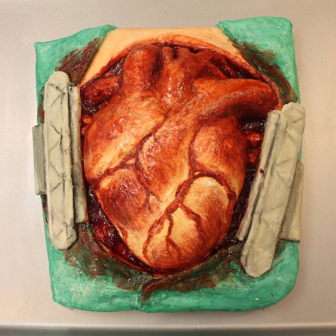 Những chiếc bánh gato sống động như thật nhuốm đẫm màu sắc kinh dị - Ảnh 1. Những chiếc bánh gato sống động như thật nhuốm đẫm màu sắc kinh dị - Ảnh 1.