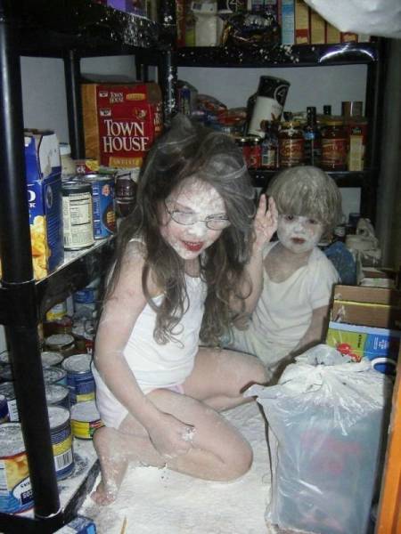 18 em bé được dịp nghỉ hè là ở nhà nghịch như quỷ sứ - Ảnh 25. 18 em bé được dịp nghỉ hè là ở nhà nghịch như quỷ sứ - Ảnh 25.