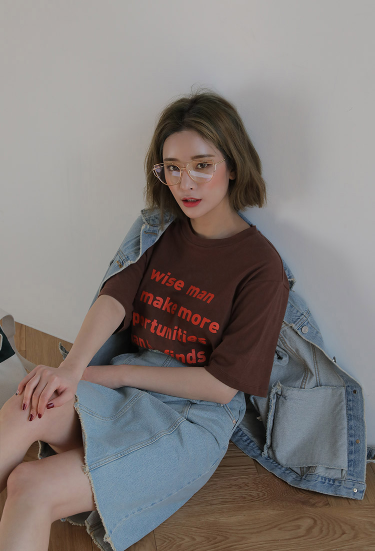 Trời ấm dần lên rồi, chuẩn bị lôi denim jacket ra diện thôi các cô nàng - Ảnh 13. Trời ấm dần lên rồi, chuẩn bị lôi denim jacket ra diện thôi các cô nàng - Ảnh 13.