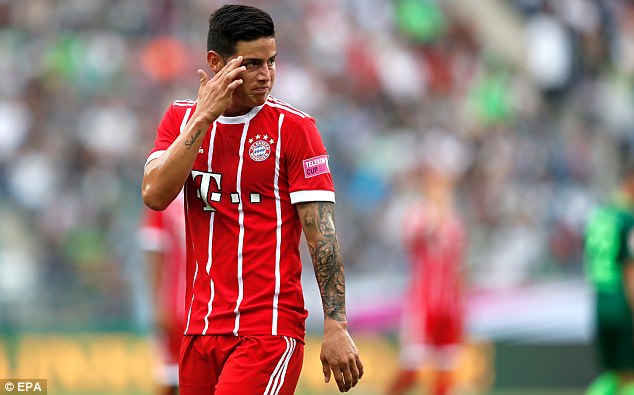 Tân binh James Rodriguez giúp Bayern bảo vệ thành công Telekom Cup - Ảnh 13. Tân binh James Rodriguez giúp Bayern bảo vệ thành công Telekom Cup - Ảnh 13.