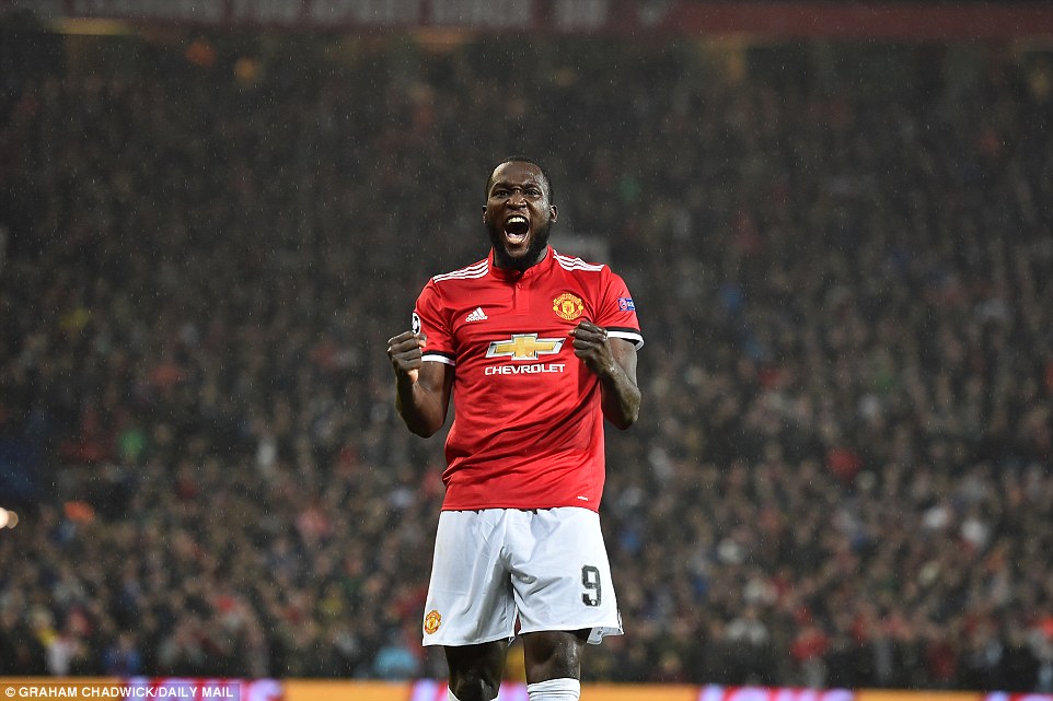 Lukaku lại nổ súng, Man Utd thắng lớn ngày ra quân Champions League - Ảnh 3. Lukaku lại nổ súng, Man Utd thắng lớn ngày ra quân Champions League - Ảnh 3.