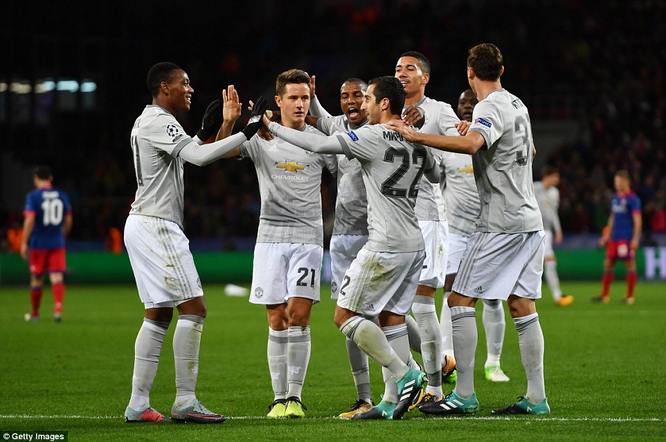 Man Utd cần Messi hoặc Ronaldo để vô địch Champions League - Ảnh 2. Man Utd cần Messi hoặc Ronaldo để vô địch Champions League - Ảnh 2.