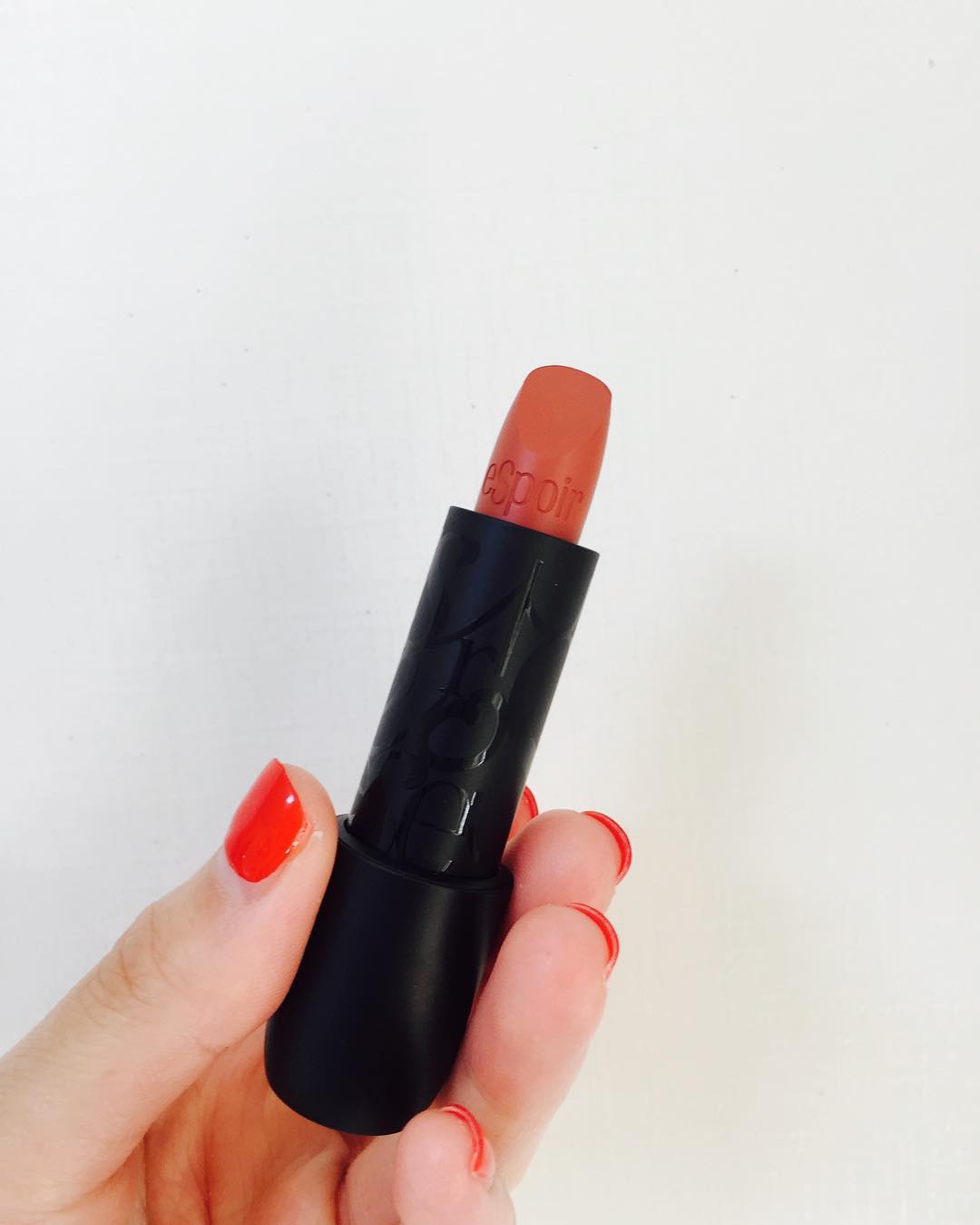 5 cây son Hàn bình dân ra mắt đã lâu nhưng vẫn được con gái Việt lùng mua ầm ầm - Ảnh 18. 5 cây son Hàn bình dân ra mắt đã lâu nhưng vẫn được con gái Việt lùng mua ầm ầm - Ảnh 18.