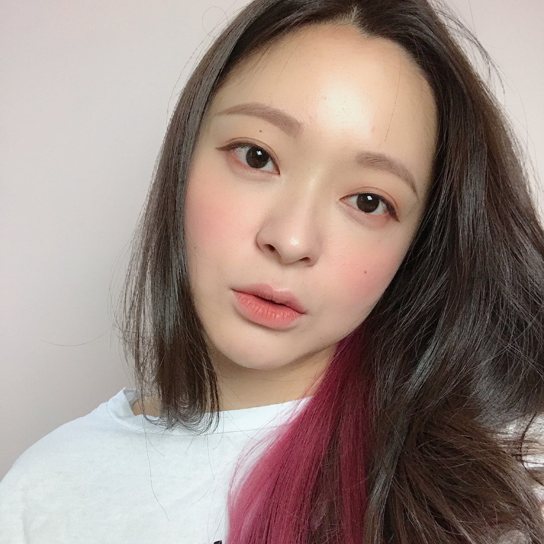 5 cây son Hàn bình dân ra mắt đã lâu nhưng vẫn được con gái Việt lùng mua ầm ầm - Ảnh 20. 5 cây son Hàn bình dân ra mắt đã lâu nhưng vẫn được con gái Việt lùng mua ầm ầm - Ảnh 20.